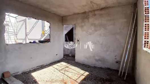 Galpão / Depósito / Armazém para alugar, 240m² no Chácara Manella, Cambé