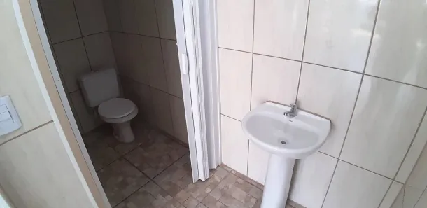 Galpão / Depósito / Armazém para alugar, 35m² no Jardim Boer II, Americana