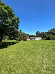 Fazenda / Sítio / Chácara com 5 Quartos à venda, 1000m² no Centro, Cachoeiras de Macacu