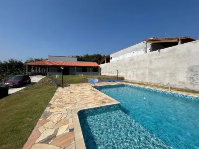 Fazenda / Sítio / Chácara com 4 Quartos à venda, 380m² no Rio Abaixo, Jacareí
