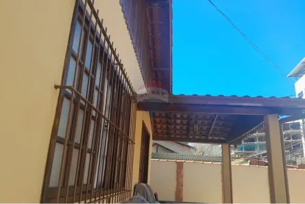 Casa com 3 Quartos à venda, 275m² no Novo Mundo, Bom Jardim