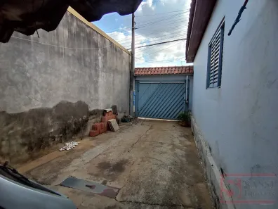 Casa com 2 Quartos para alugar, 70m² no Vila Claudia, Limeira