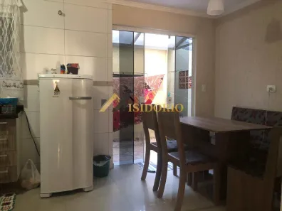 Sobrado com 3 Quartos à venda, 170m² no Campo Pequeno, Colombo