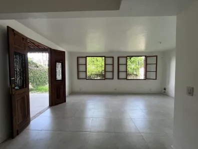 Apartamento com 3 Quartos para alugar, 159m² no Piratininga, Niterói