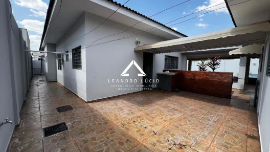 Casa com 3 Quartos à venda, 313m² no Setor Cristina II, Trindade