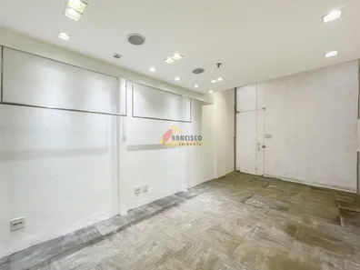 Loja / Salão / Ponto Comercial à venda, 35m² no Santa Clara, Divinópolis