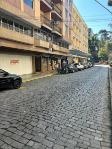 Loja / Salão / Ponto Comercial para alugar, 31m² no Centro, Nova Friburgo