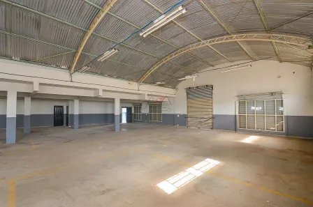 Galpão / Depósito / Armazém à venda, 1000m² no Jardim Nossa Senhora das Gracas, Campina Grande do Sul