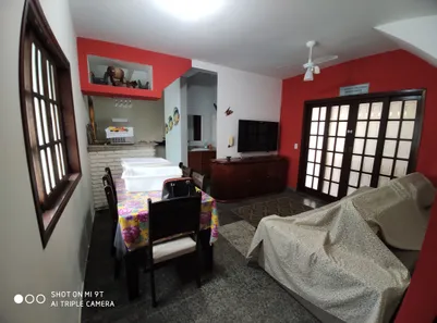 Sobrado com 3 Quartos para alugar, 90m² no Indaiá, Bertioga