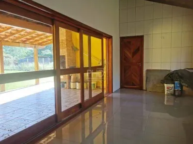 Fazenda / Sítio / Chácara com 3 Quartos à venda, 130m² no Ressaca, Ibiúna
