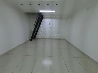 Conjunto Comercial / Sala para alugar, 25m² no Centro, Araraquara
