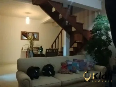 Cobertura com 3 Quartos à venda, 190m² no Vila Militar, Petrópolis