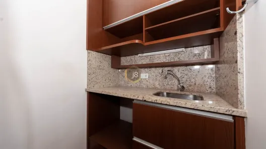 Conjunto Comercial / Sala para alugar, 37m² no Centro, Curitiba