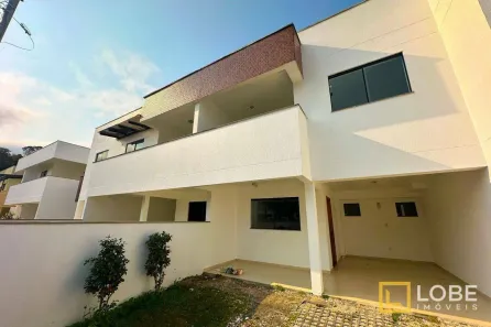 Sobrado com 3 Quartos à venda, 140m² no Velha Central, Blumenau