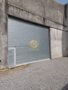 Galpão / Depósito / Armazém para alugar, 290m² no Centro, Taubaté