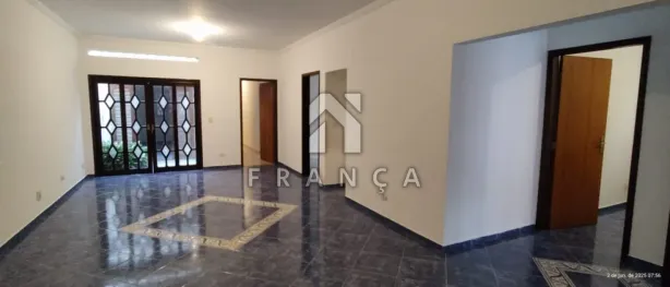 Casa com 3 Quartos para alugar, 220m² no Jardim Flórida, Jacareí