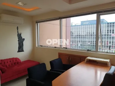 Conjunto Comercial / Sala à venda, 38m² no Centro, Canoas