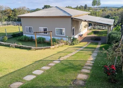 Fazenda / Sítio / Chácara com 3 Quartos à venda, 104m² no Floresta, Alambari
