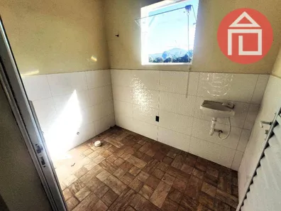 Loja / Salão / Ponto Comercial para alugar, 60m² no Penha, Bragança Paulista