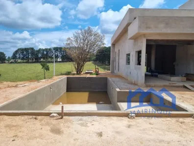 Fazenda / Sítio / Chácara com 2 Quartos à venda, 1000m² no , Mairinque