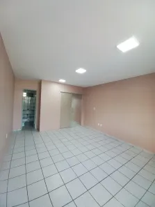 Loja / Salão / Ponto Comercial para alugar, 28m² no Lagoa Seca, Natal