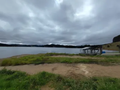 Fazenda / Sítio / Chácara com 2 Quartos para alugar, 50000m² no Espirito Santo, Paraibuna