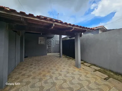 Sobrado com 3 Quartos para alugar, 250m² no Apoena, Parauapebas
