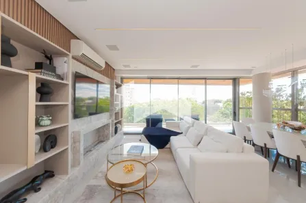 Apartamento com 3 Quartos para alugar, 152m² no Água Verde, Curitiba