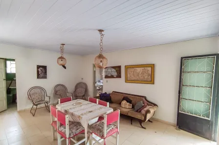 Fazenda / Sítio / Chácara com 7 Quartos à venda, 350m² no Imbuial, Colombo