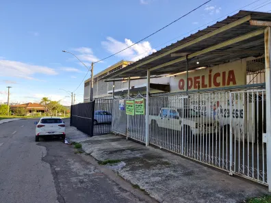 Galpão / Depósito / Armazém com 2 Quartos à venda, 300m² no Área de Desenvolvimento Econômico, Brasília