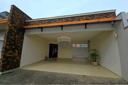 Casa com 3 Quartos à venda, 209m² no Gravatá, Navegantes