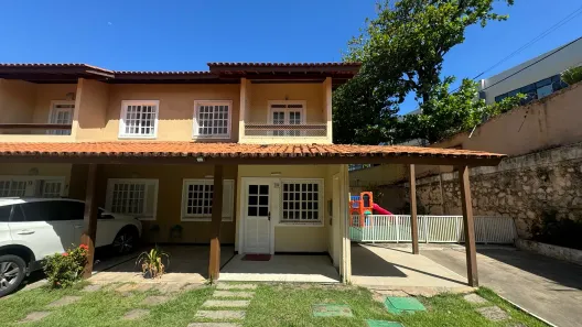 Casa de Condomínio com 3 Quartos à venda, 130m² no Pituaçu, Salvador