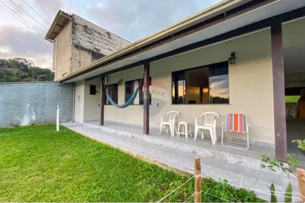 Casa com 3 Quartos à venda, 140m² no Água Verde, Blumenau