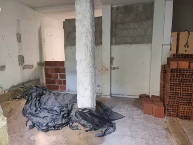 Loja / Salão / Ponto Comercial à venda, 200m² no São Paulo, Governador Valadares