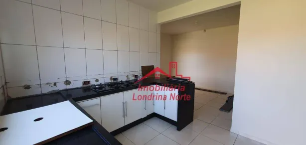 Casa com 2 Quartos para alugar, 80m² no Jardim ltaparica, Londrina
