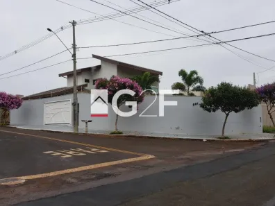 Sobrado com 4 Quartos à venda, 250m² no Jardim Souza Queiroz, Santa Bárbara D'Oeste