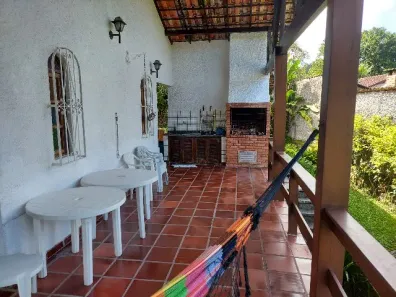 Casa de Condomínio com 4 Quartos à venda, 223m² no Várzea Alegre, Guapimirim