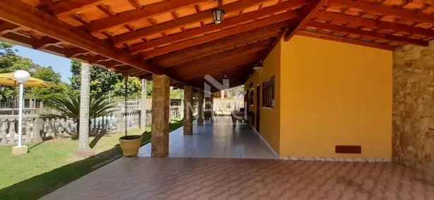 Fazenda / Sítio / Chácara com 3 Quartos à venda, 280m² no , Ipeúna