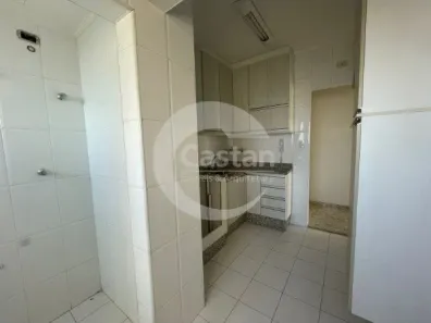 Apartamento com 3 Quartos à venda, 68m² no Vila Bertioga, São Paulo