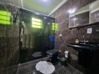 Sobrado com 3 Quartos à venda, 180m² no Jardim do Castelo, Ferraz de Vasconcelos