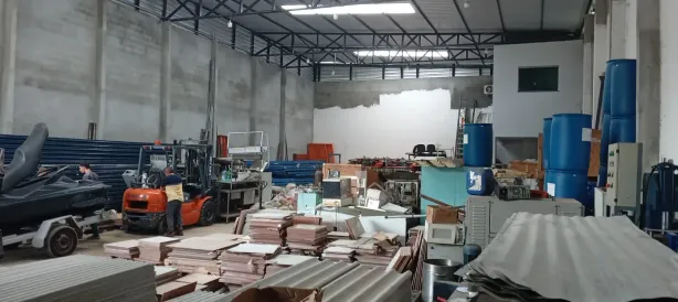 Galpão / Depósito / Armazém para alugar, 500m² no Novo Aleixo, Manaus