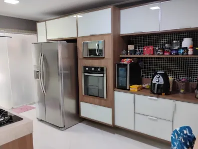Casa com 7 Quartos à venda, 450m² no Comendador Soares, Nova Iguaçu