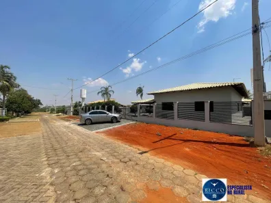 Casa de Condomínio com 3 Quartos à venda, 260m² no Setor Central, Hidrolândia