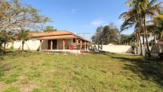 Fazenda / Sítio / Chácara com 4 Quartos à venda, 206m² no Colinas do Piracicaba (Ártemis), Piracicaba