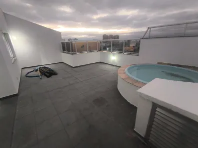 Cobertura com 4 Quartos para alugar, 140m² no Riviera Fluminense, Macaé