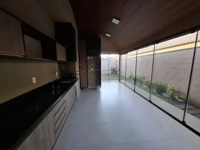 Casa de Condomínio com 3 Quartos para alugar, 156m² no Fazenda Santa Maria, Cravinhos