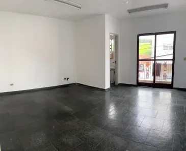 Conjunto Comercial / Sala para alugar, 25m² no Centro, Itatiba