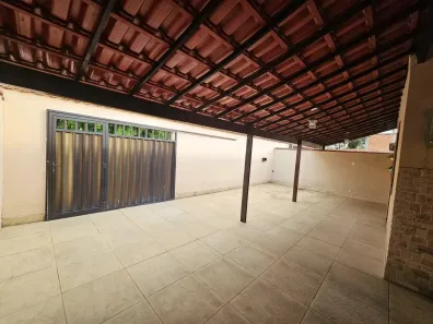 Casa com 2 Quartos à venda, 300m² no Vila Camarim, Queimados