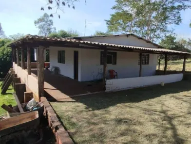 Fazenda / Sítio / Chácara com 2 Quartos à venda, 100m² no Assaí, Assaí