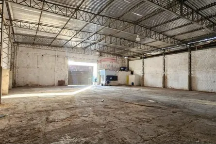 Galpão / Depósito / Armazém para alugar, 670m² no Quintas, Natal